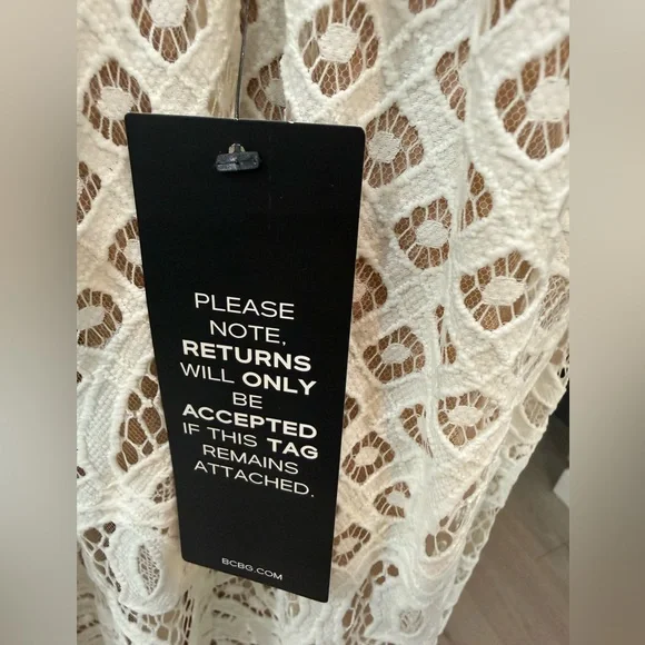 BCBGMaxAzria Christel Gown White Lace Floor Length Maxo Dress Wedding sz 6, $498 - Picture 7 of 8